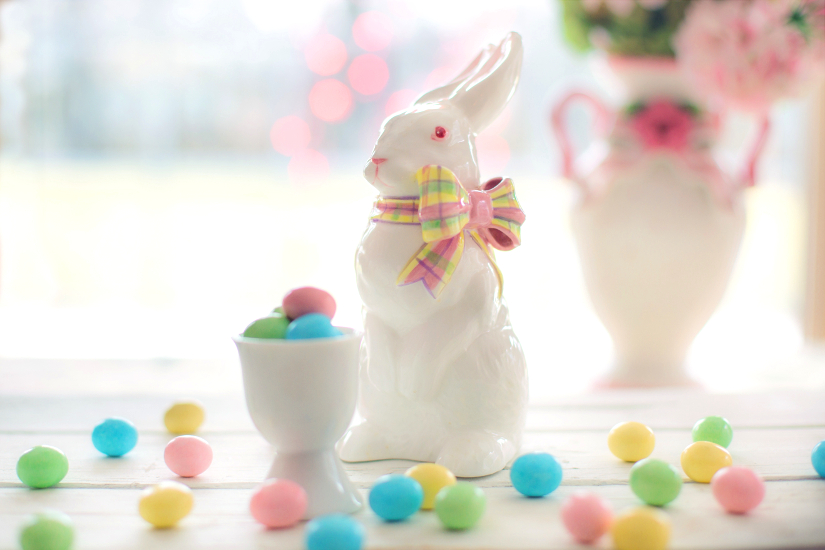 Wielkanocne dekoracje – jak ozdobić stół?