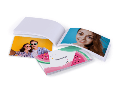 Sharebook w aplikacji do wywoływania zdjęć